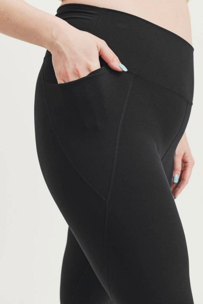 Essential Solid Highwaist Leggings-Curve